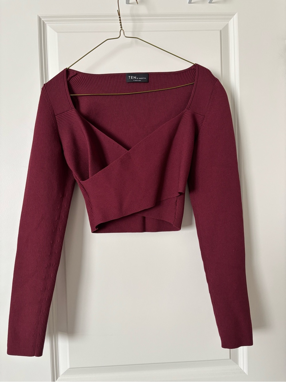 Babaton Burgundy Ribbed Wrap-Front Long Sleeve Crop Top